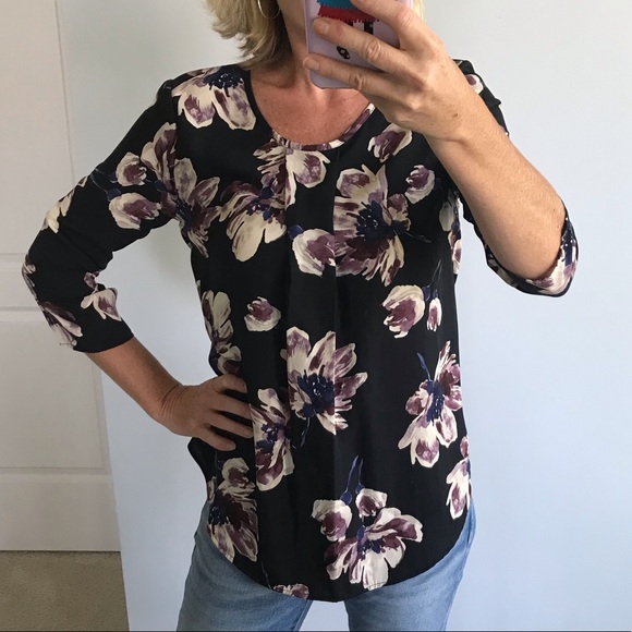 Black Floral Top - Picture 6 of 7